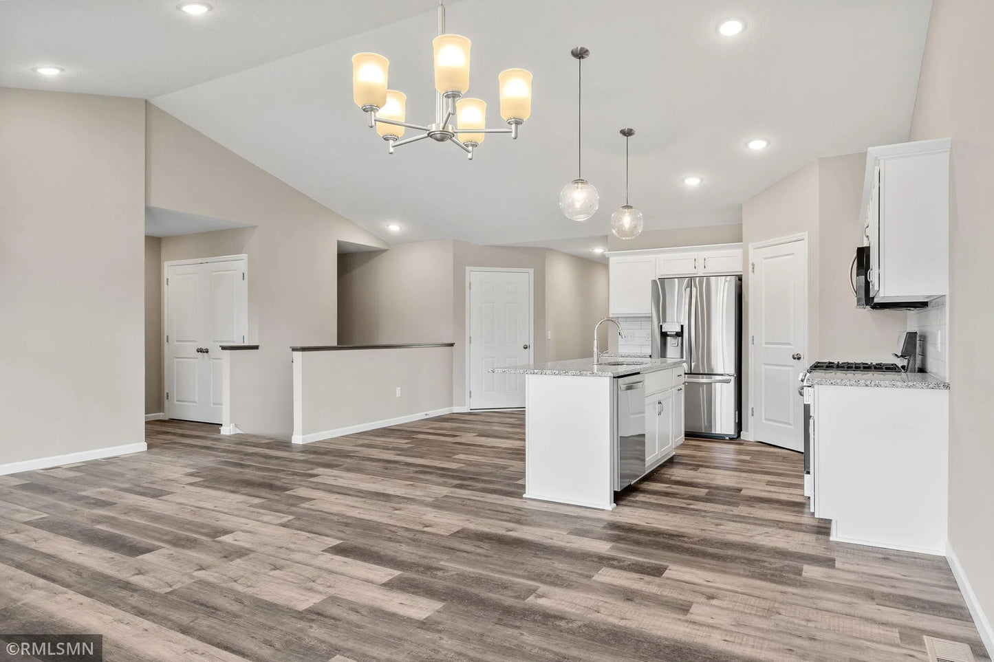 1009 2nd Street, Delano, MN 55328