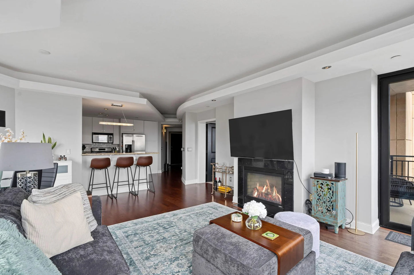 100 3rd Avenue, Minneapolis, MN 55401