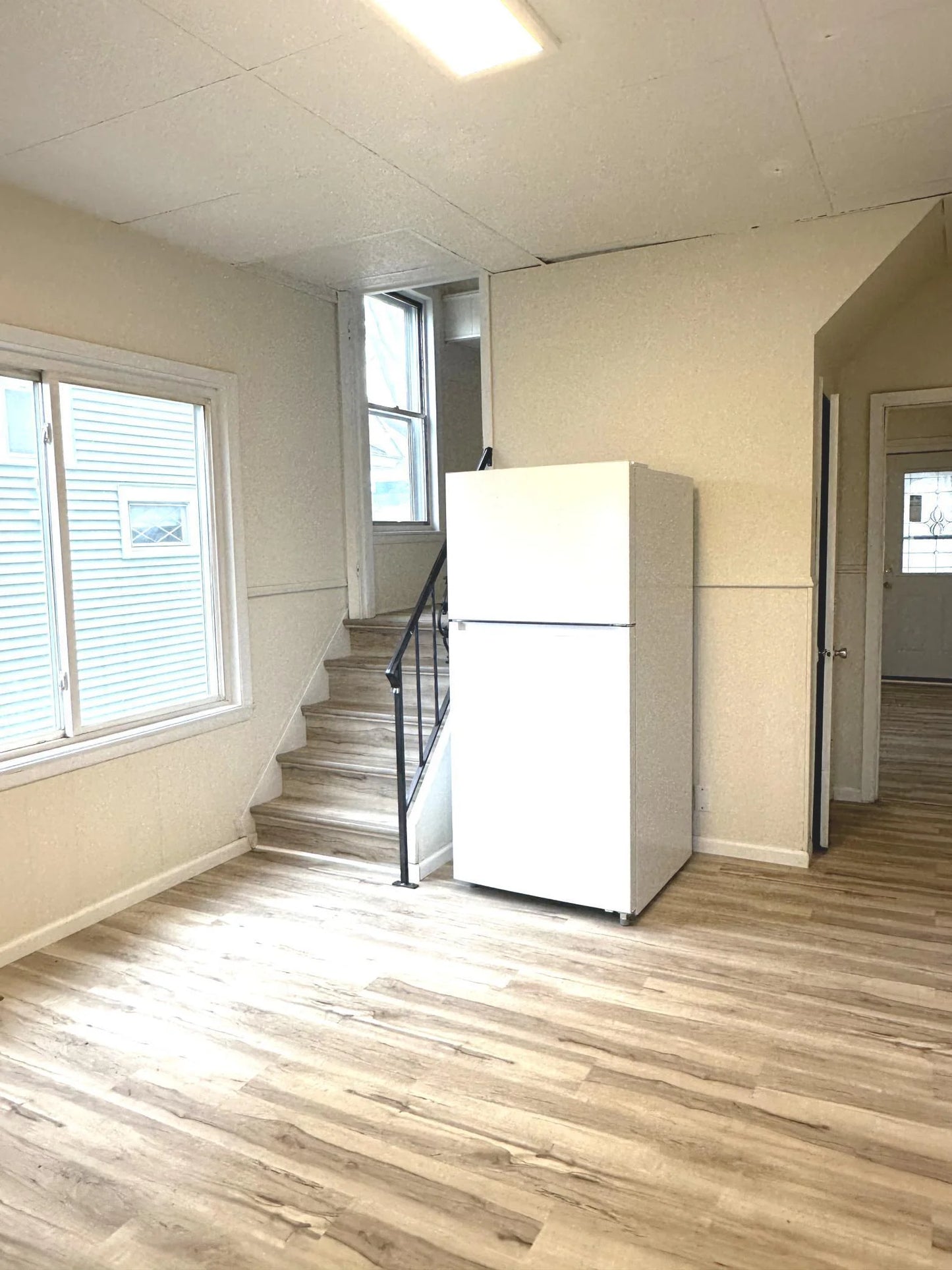 1000 Aurora Avenue, Saint Paul, MN 55104