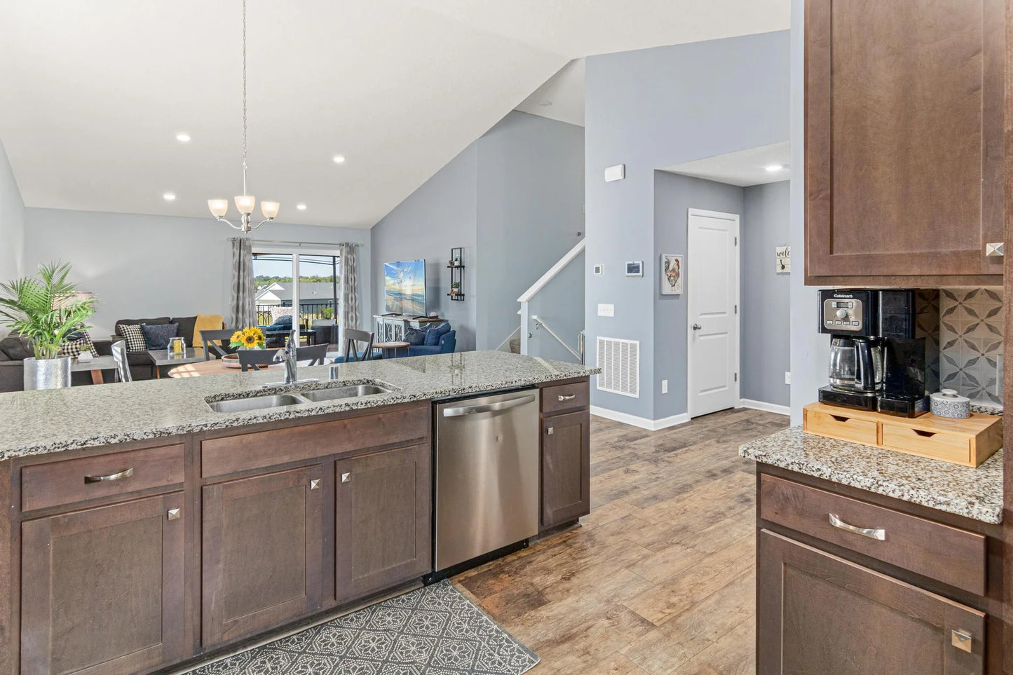 10120 189th Avenue, Elk River, MN 55330