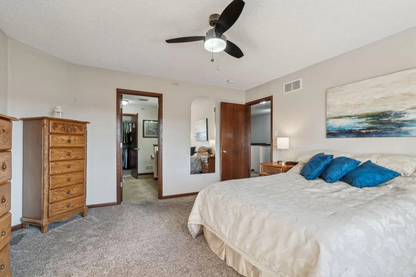 6665 Flycatcher Lane, Apple Valley, MN 55124
