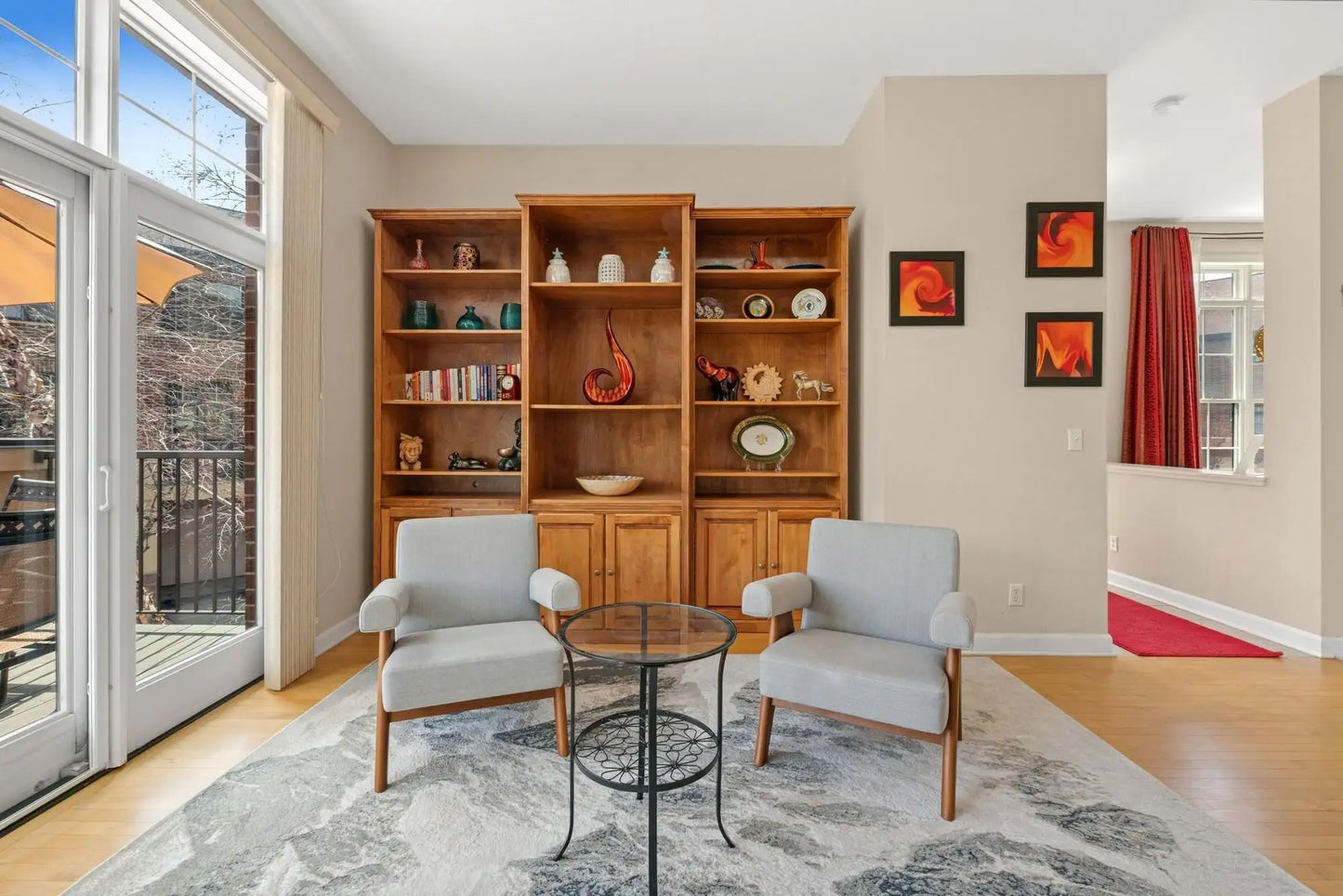 831 River Mews Court, Minneapolis, MN 55414