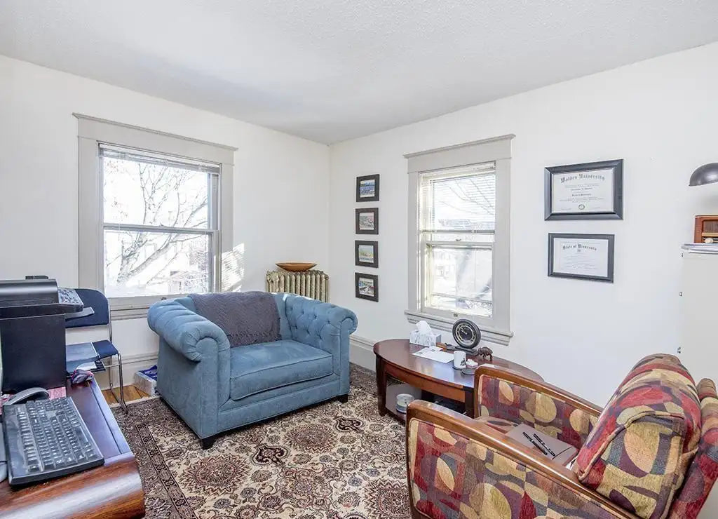 1678 Selby Avenue, Saint Paul, MN 55104
