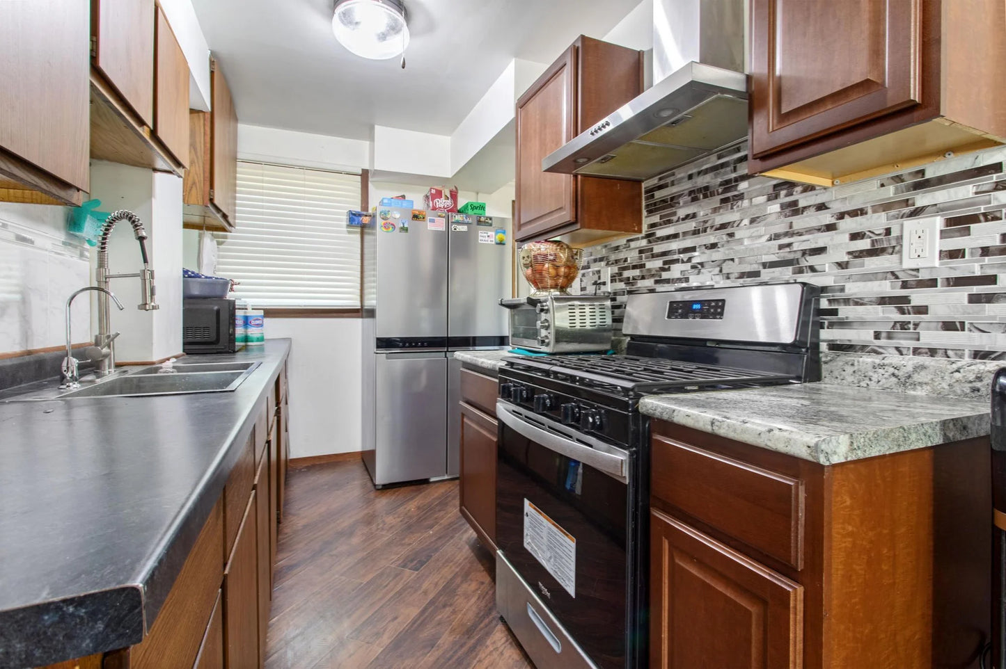 1015 County Road B2 , Roseville, MN 55113