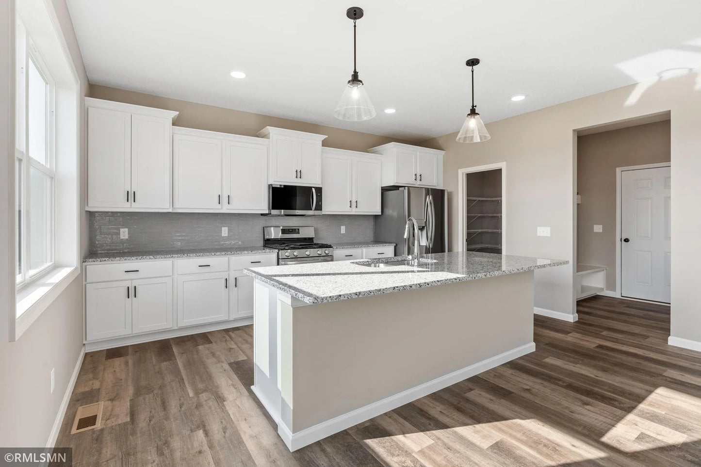 1006 2nd Street, Delano, MN 55328