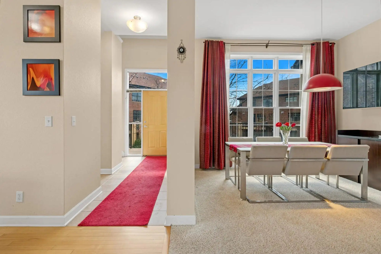 831 River Mews Court, Minneapolis, MN 55414