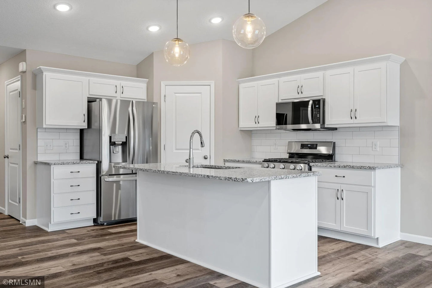 1009 2nd Street, Delano, MN 55328
