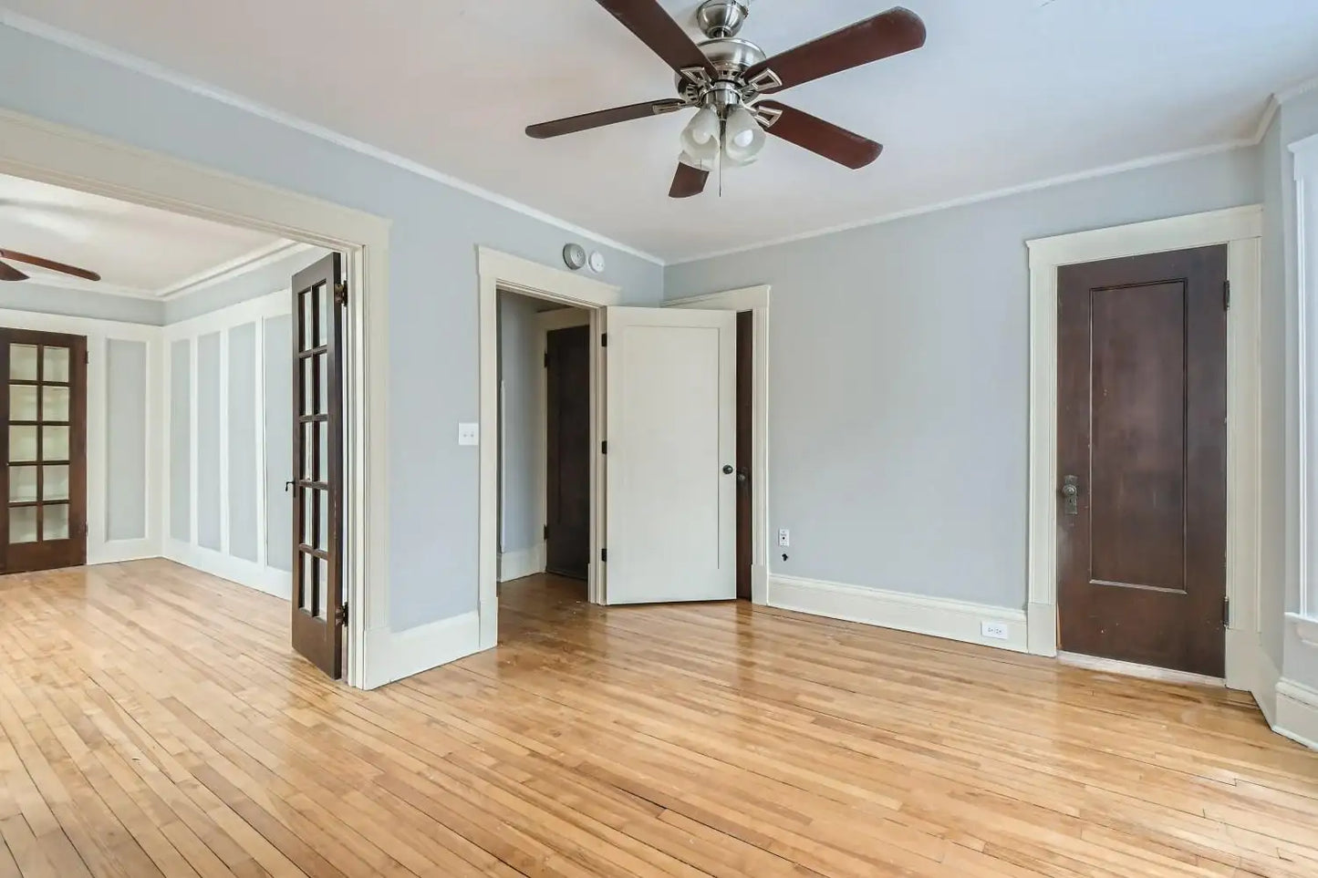 3020 James Avenue, Minneapolis, MN 55408