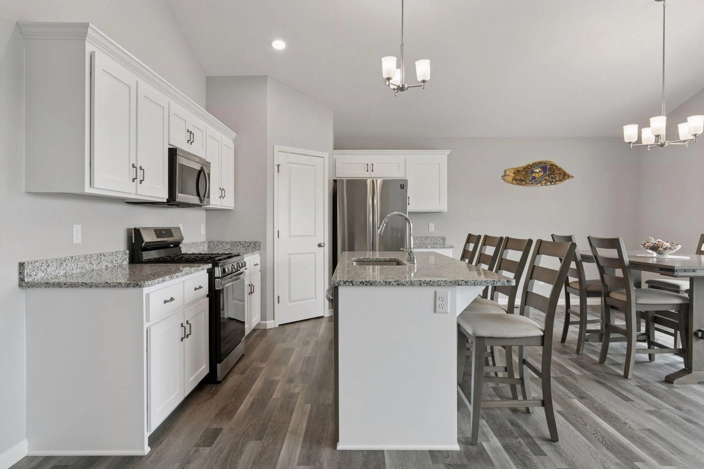 10113 Mississippi Dunes Boulevard, Cottage Grove, MN 55016