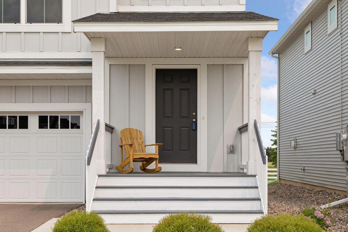10113 Mississippi Dunes Boulevard, Cottage Grove, MN 55016