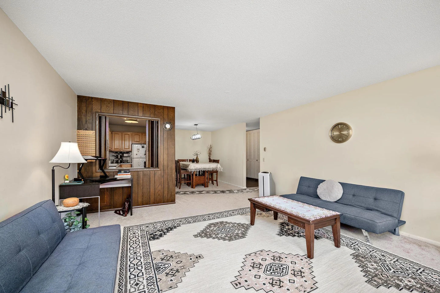 10211 Cedar Lake Road, Minnetonka, MN 55305