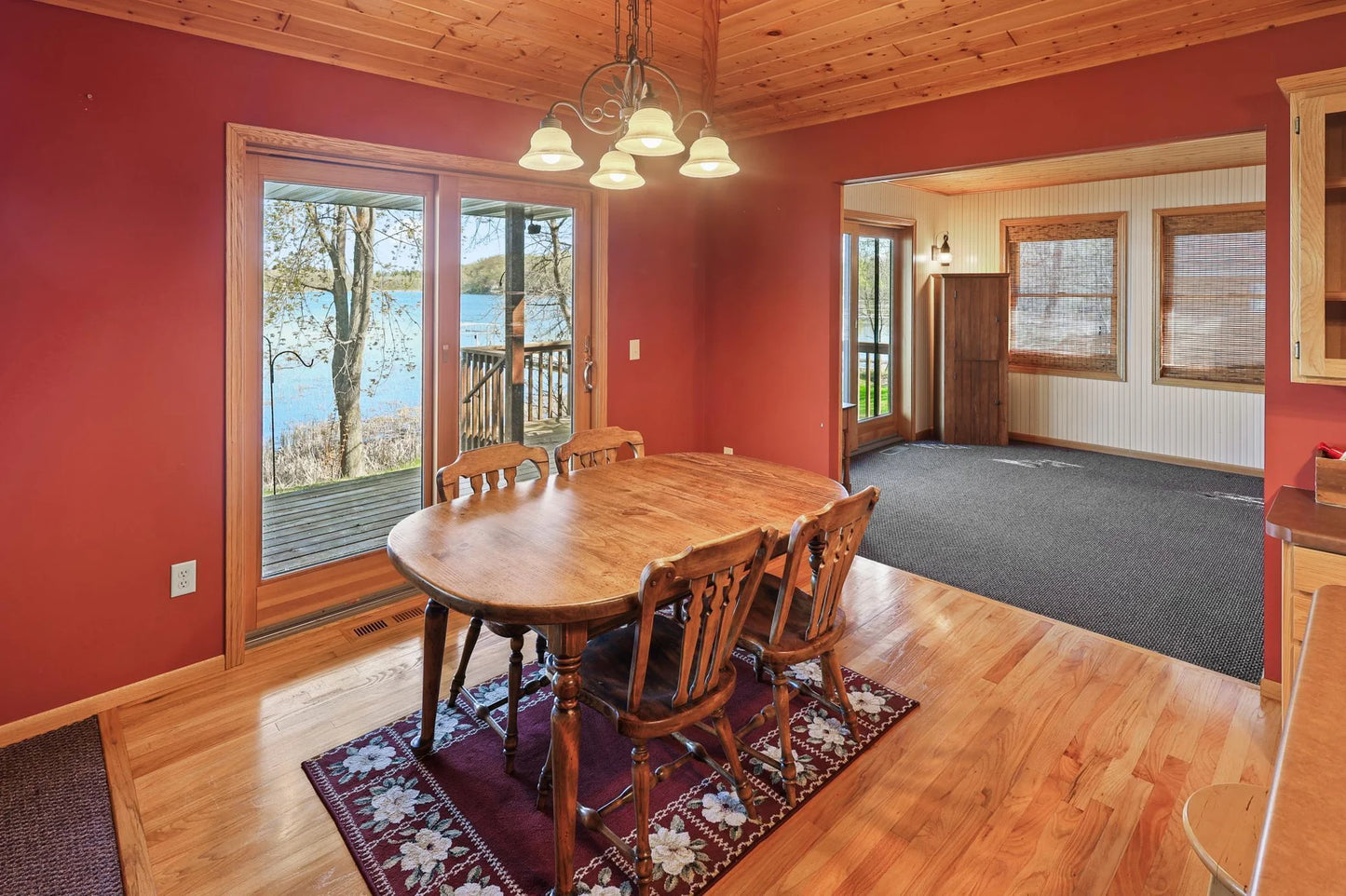 10209 & 10215 Amery Avenue, Silver Creek Twp, MN 55362
