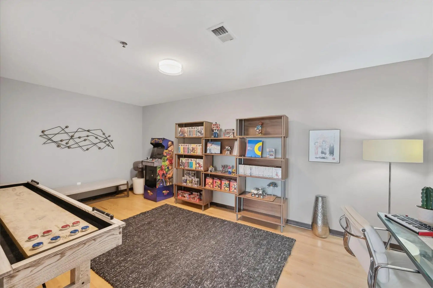 1240 2nd Street, Minneapolis, MN 55415