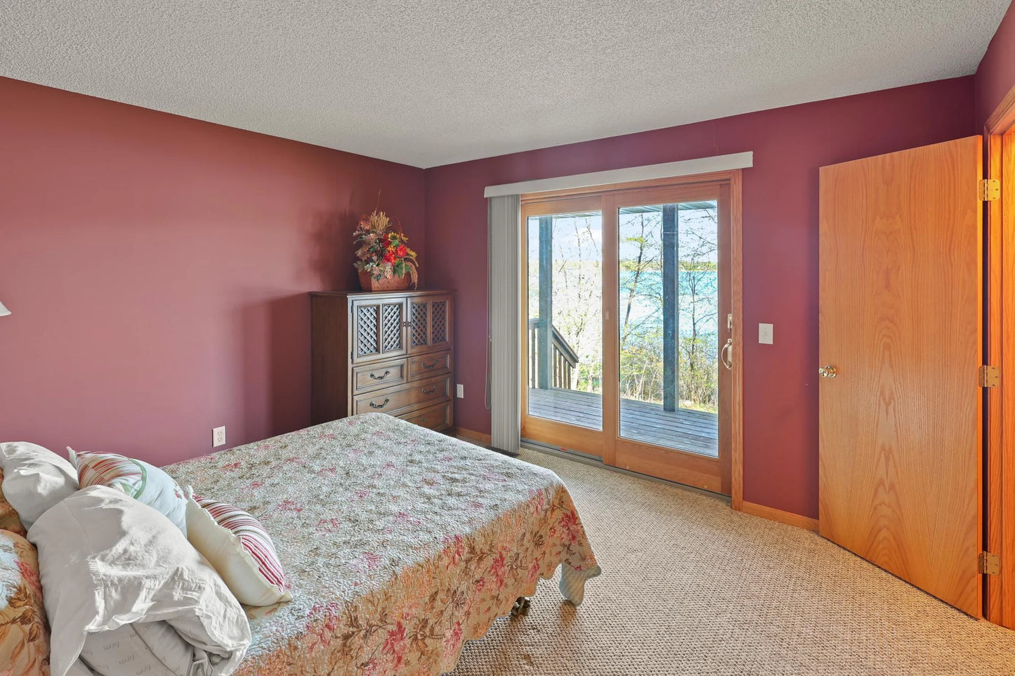10209 & 10215 Amery Avenue, Silver Creek Twp, MN 55362