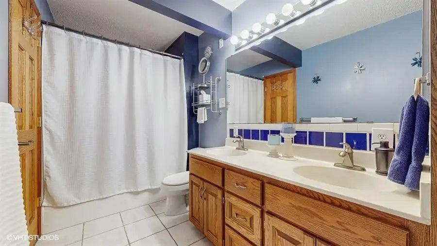 4046 Adair Avenue, Robbinsdale, MN 55422