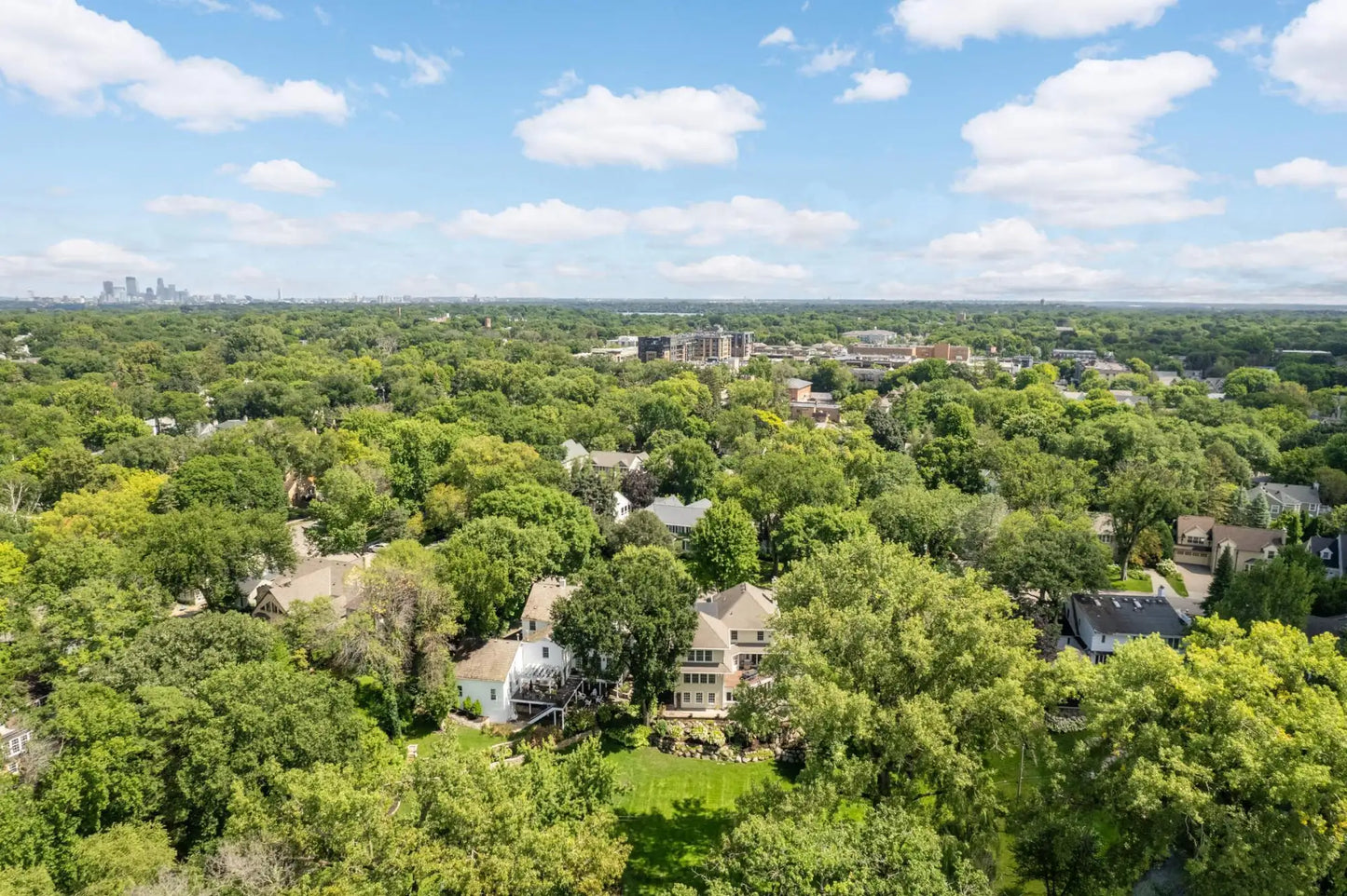 5008 Bruce Avenue, Edina, MN 55424