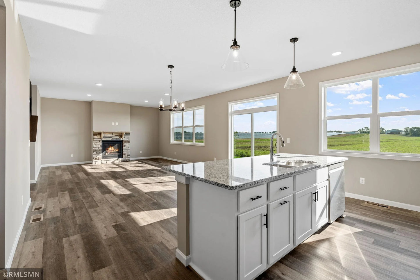 1006 2nd Street, Delano, MN 55328