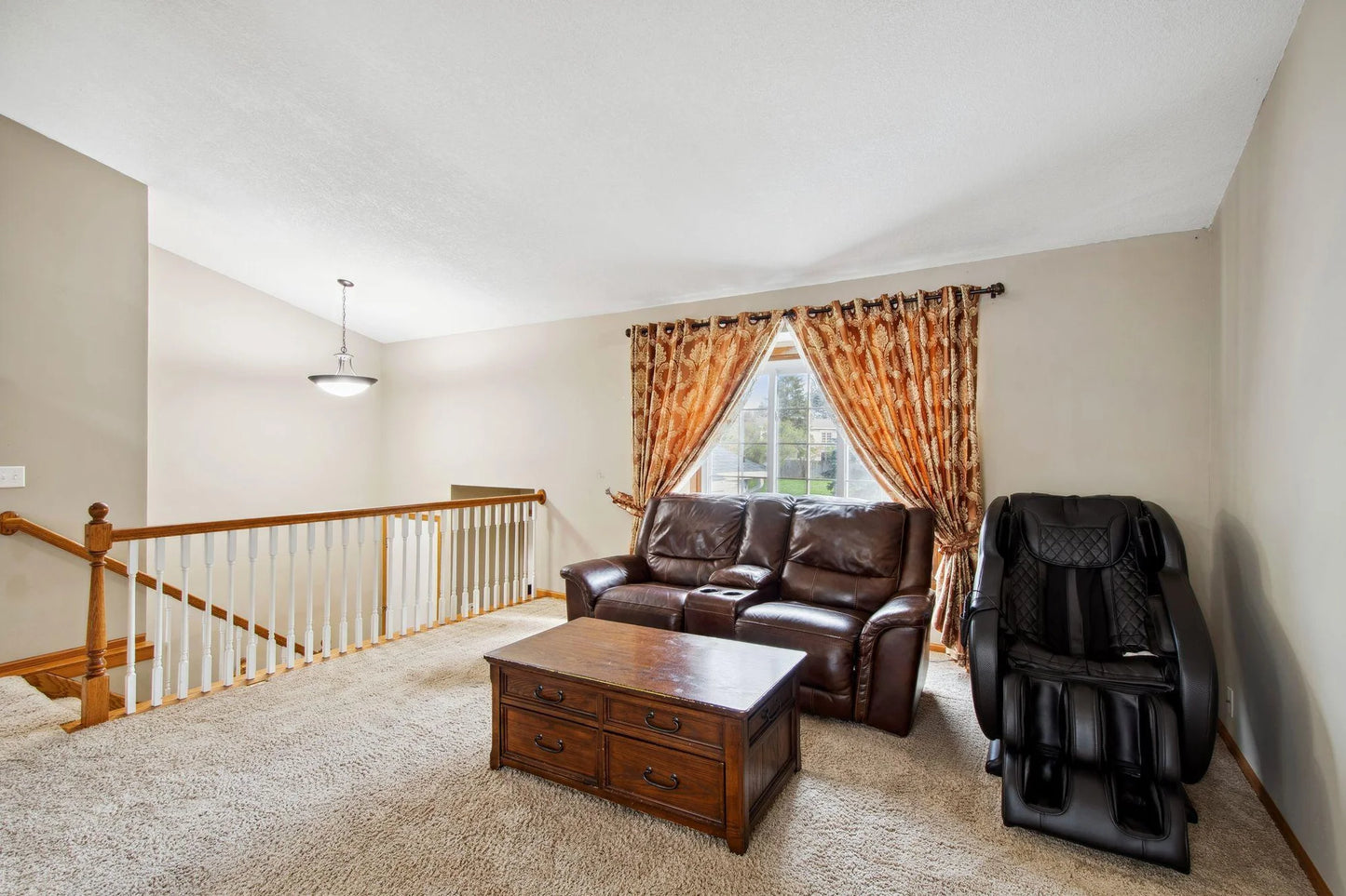 10200 Upper 205th Street, Lakeville, MN 55044