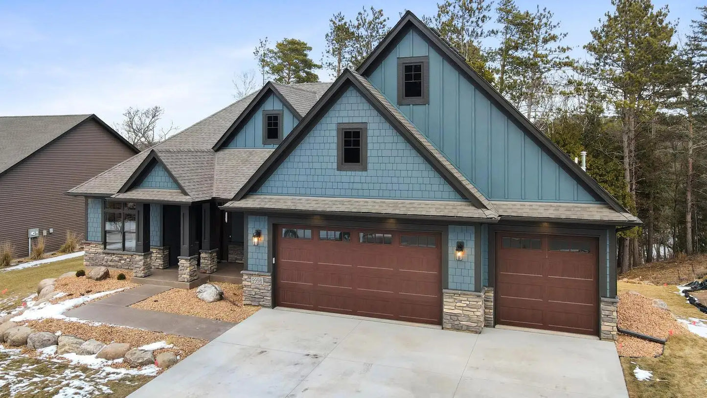20805 Ingersoll Avenue, Forest Lake, MN 55025