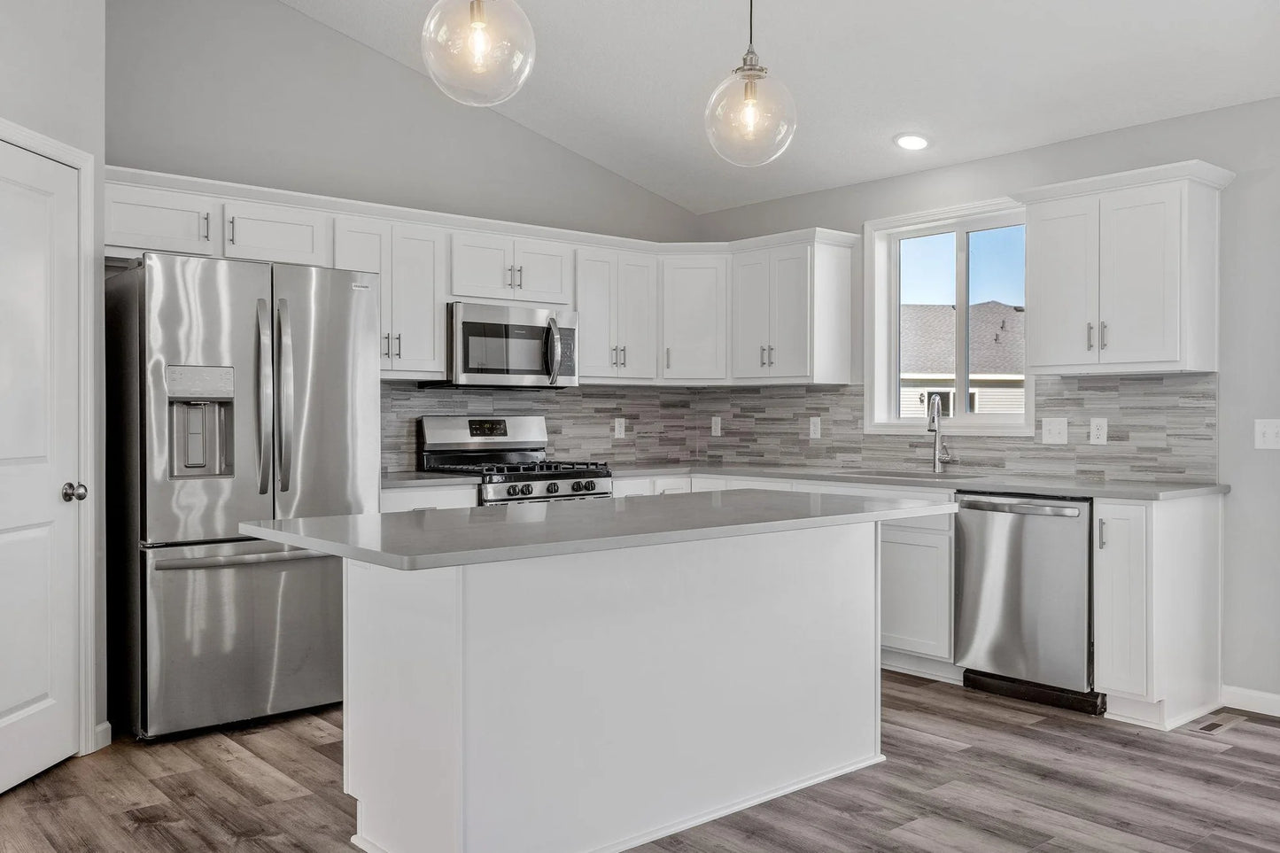 1020 2nd Street, Delano, MN 55328