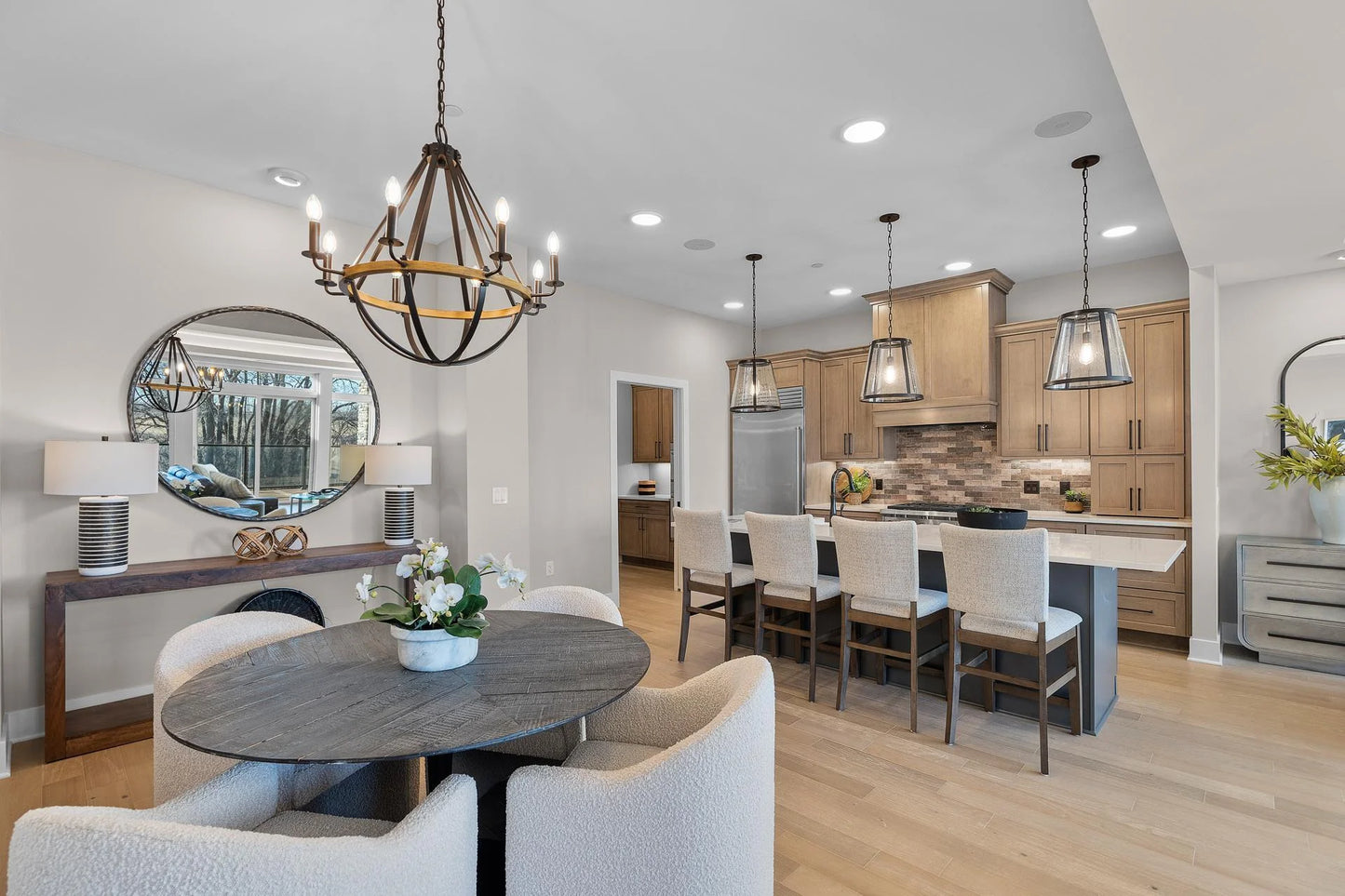 1 Hill Farm Road, North Oaks, MN 55127