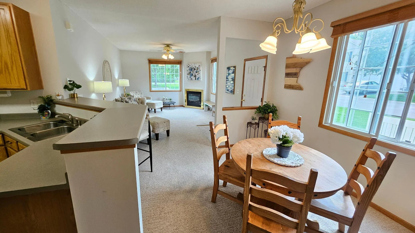 1021 Tamarack Trail, Farmington, MN 55024
