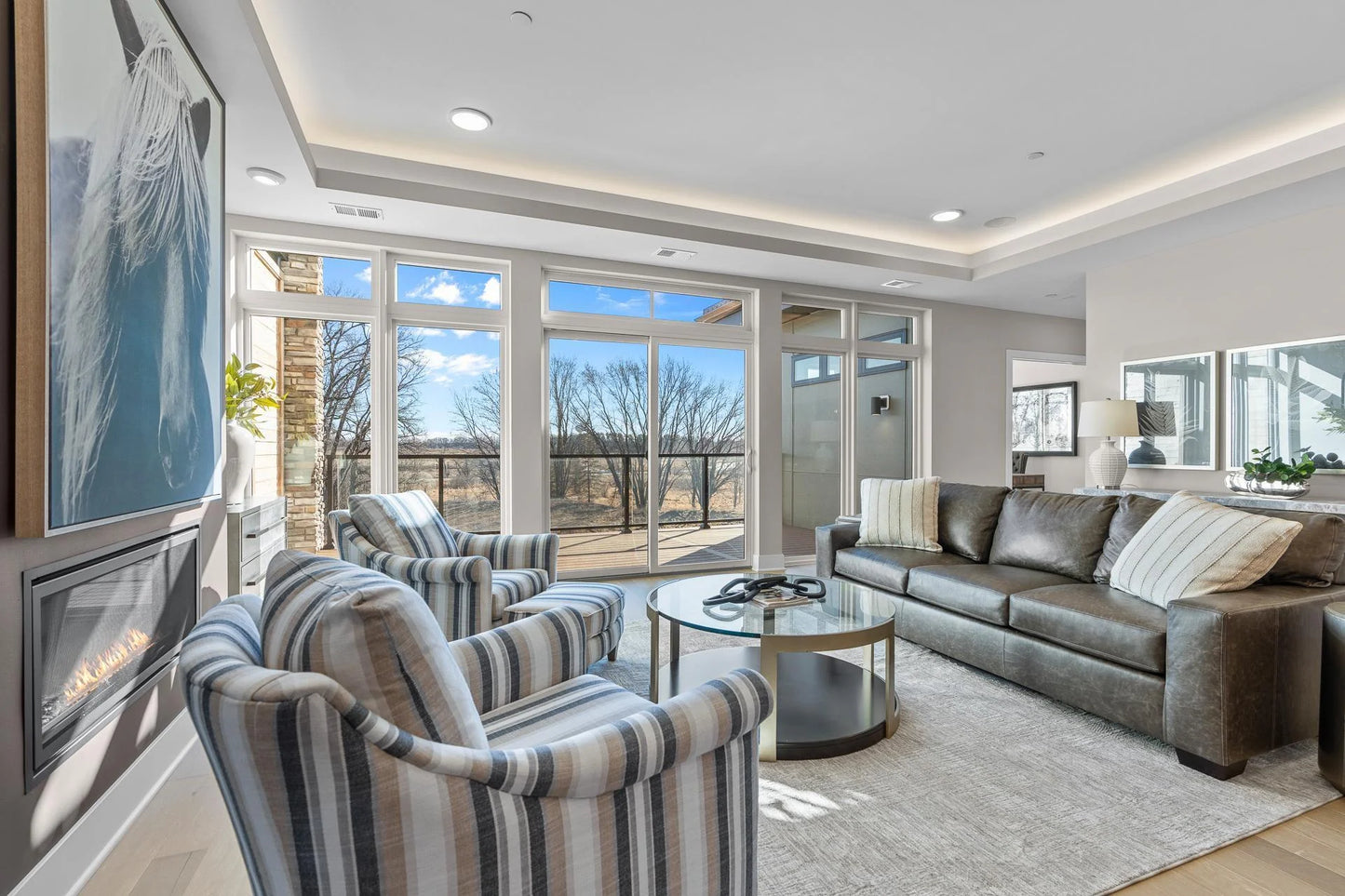 1 Hill Farm Road, North Oaks, MN 55127