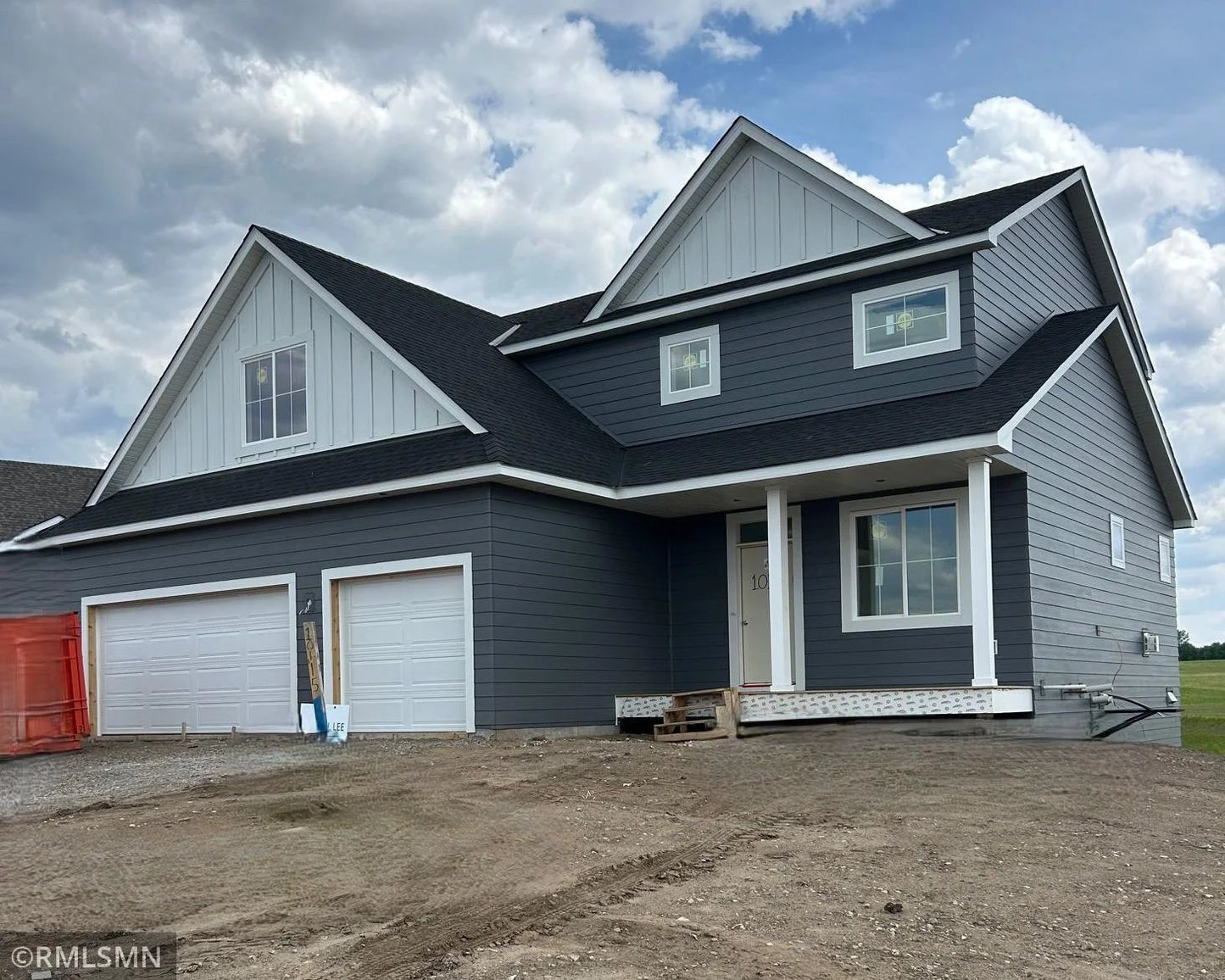 10115 Blackmoor Road, Woodbury, MN 55129