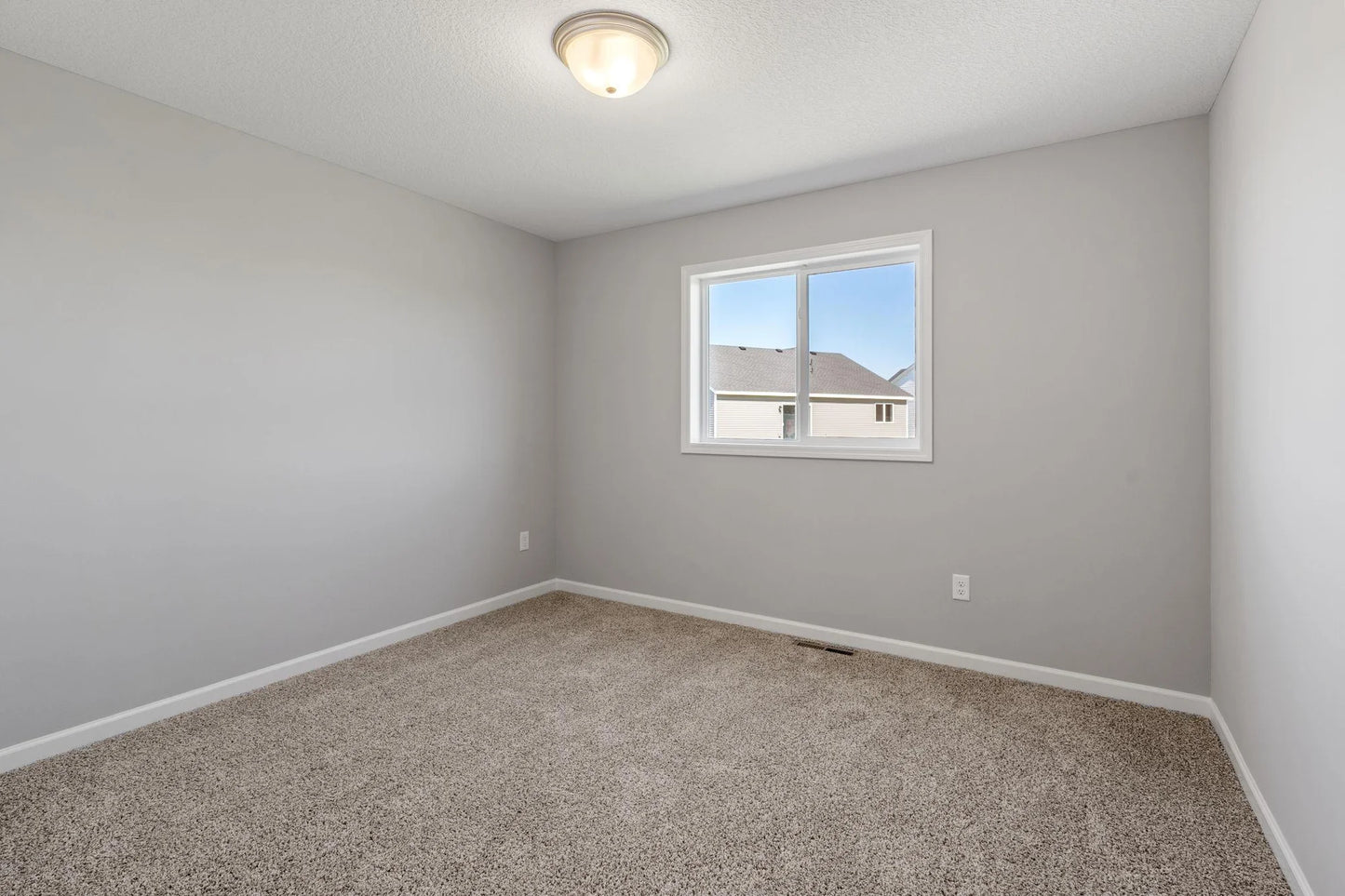 1020 2nd Street, Delano, MN 55328