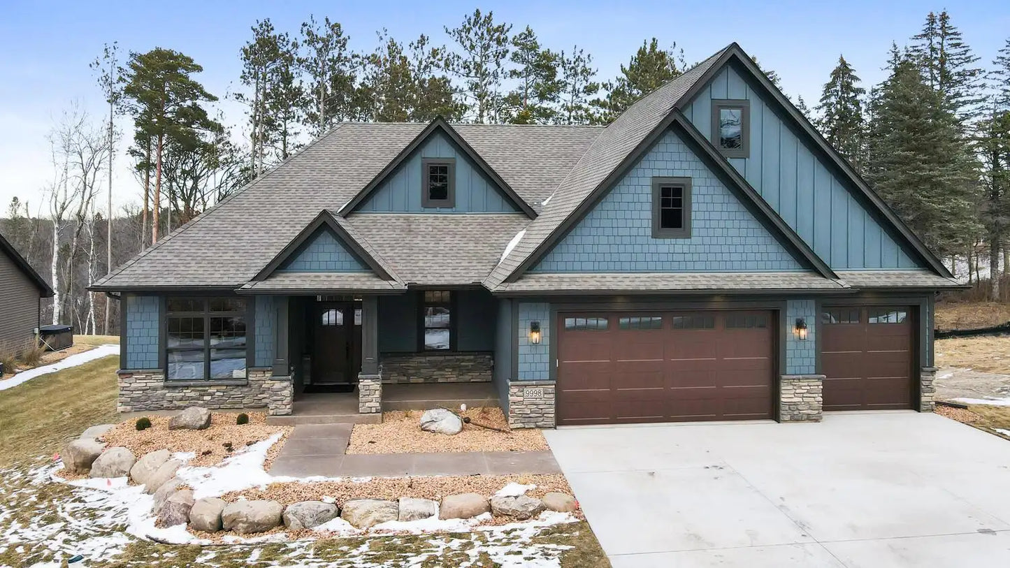 20805 Ingersoll Avenue, Forest Lake, MN 55025