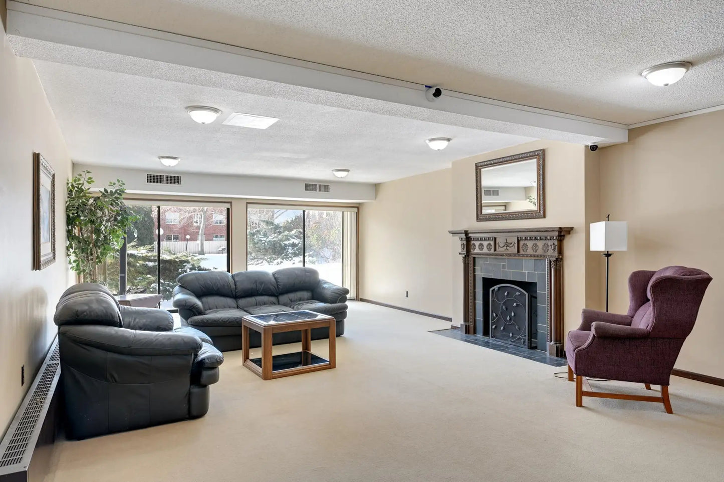 450 Ford Road, Saint Louis Park, MN 55426