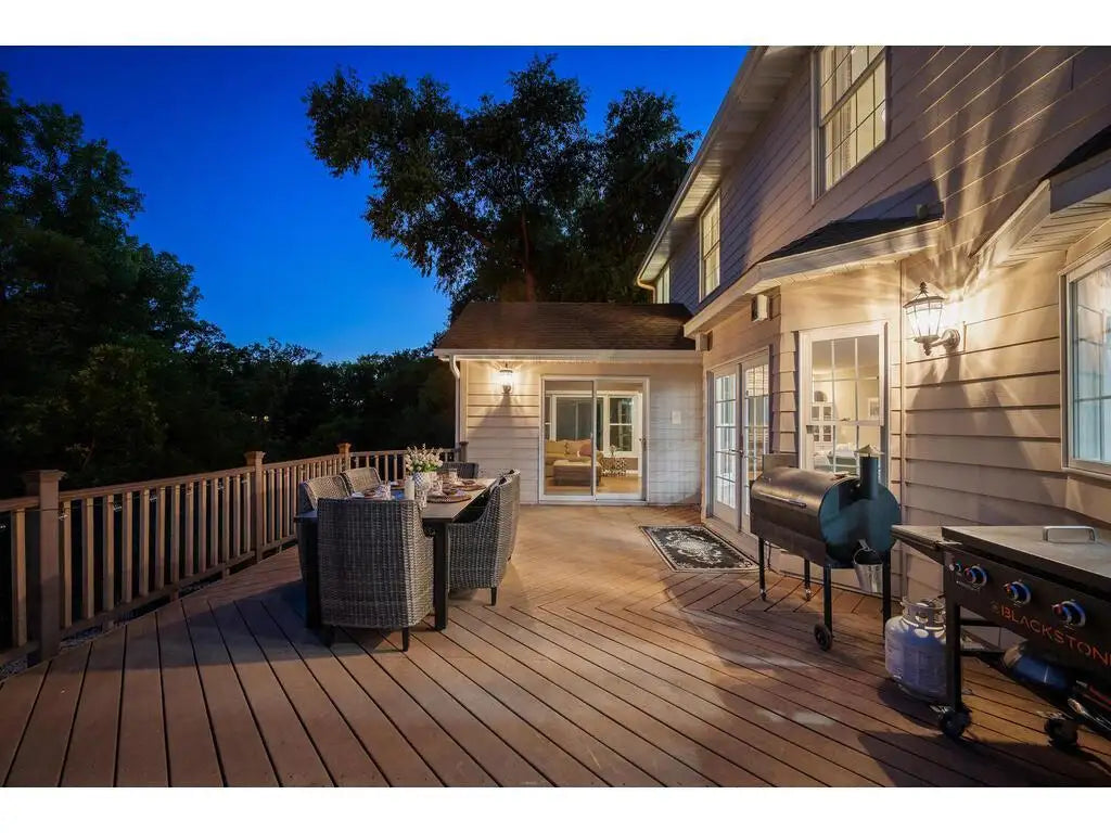 2012 Pine Ridge Drive, West Saint Paul, MN 55118