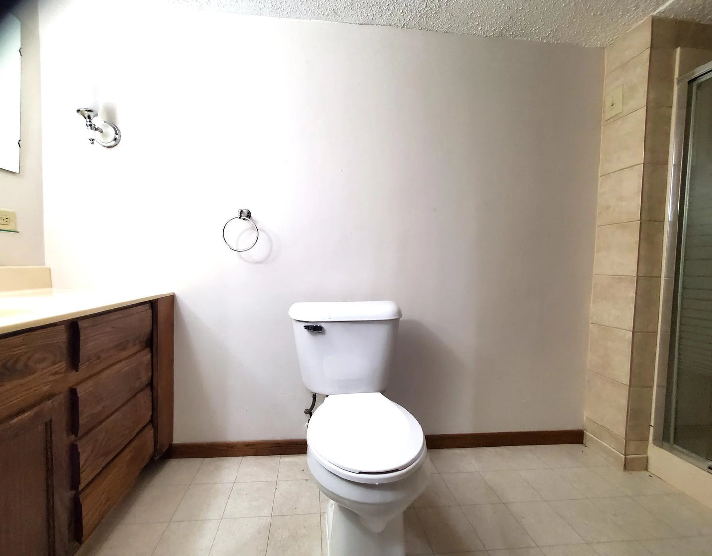 10107 Columbus Avenue, Bloomington, MN 55420