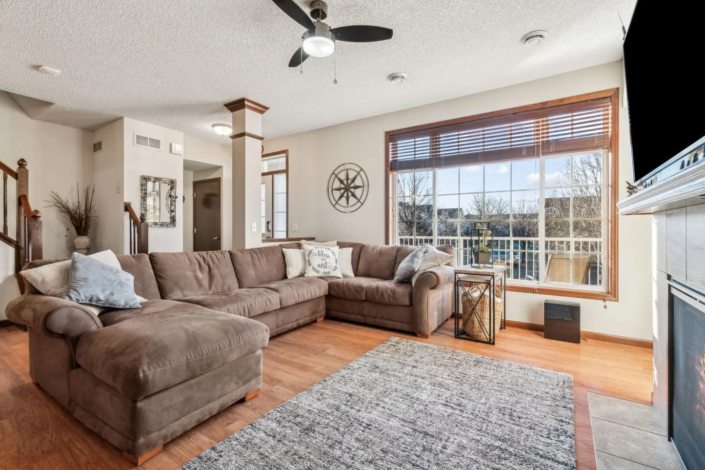 6665 Flycatcher Lane, Apple Valley, MN 55124