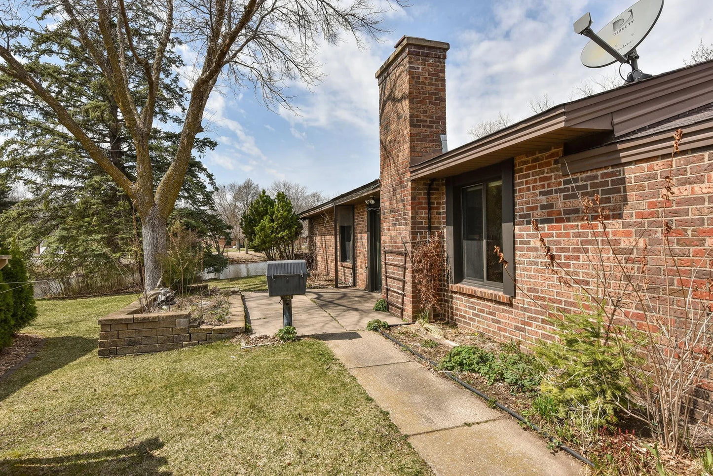 1021 Yuma Lane, Plymouth, MN 55447