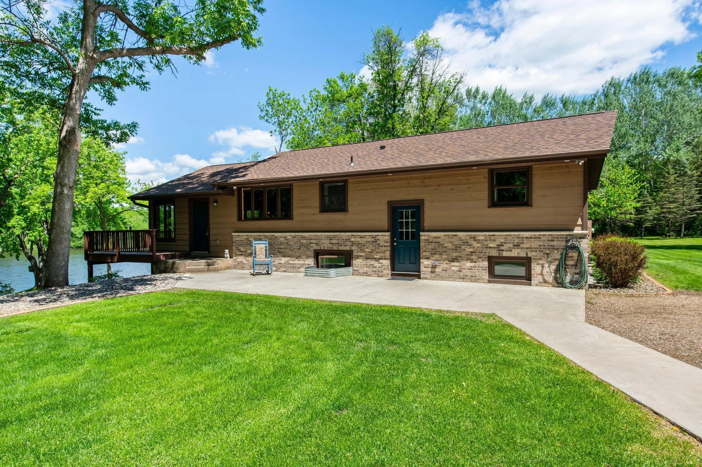 10134 Hall Avenue, Monticello, MN 55362