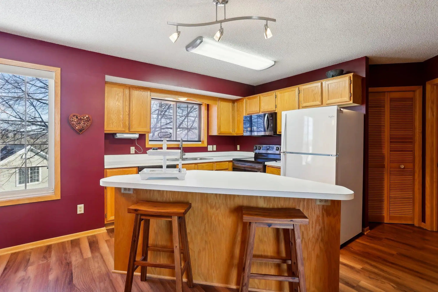 18338 Coneflower Lane, Eden Prairie, MN 55346