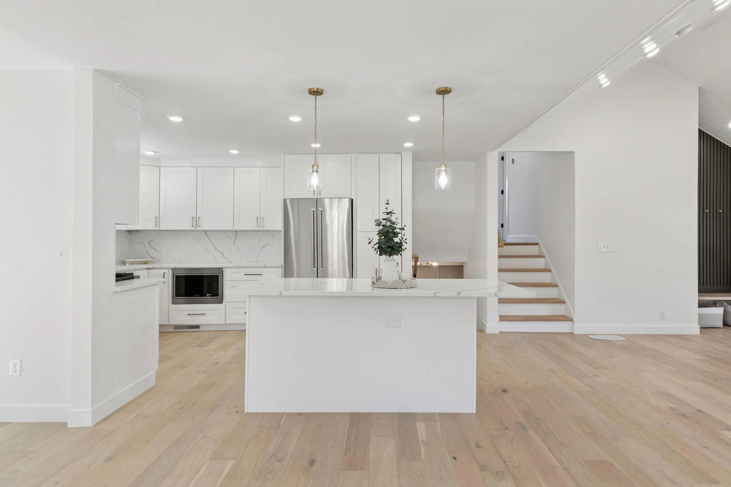 1022 Fairview Avenue, Saint Paul, MN 55116