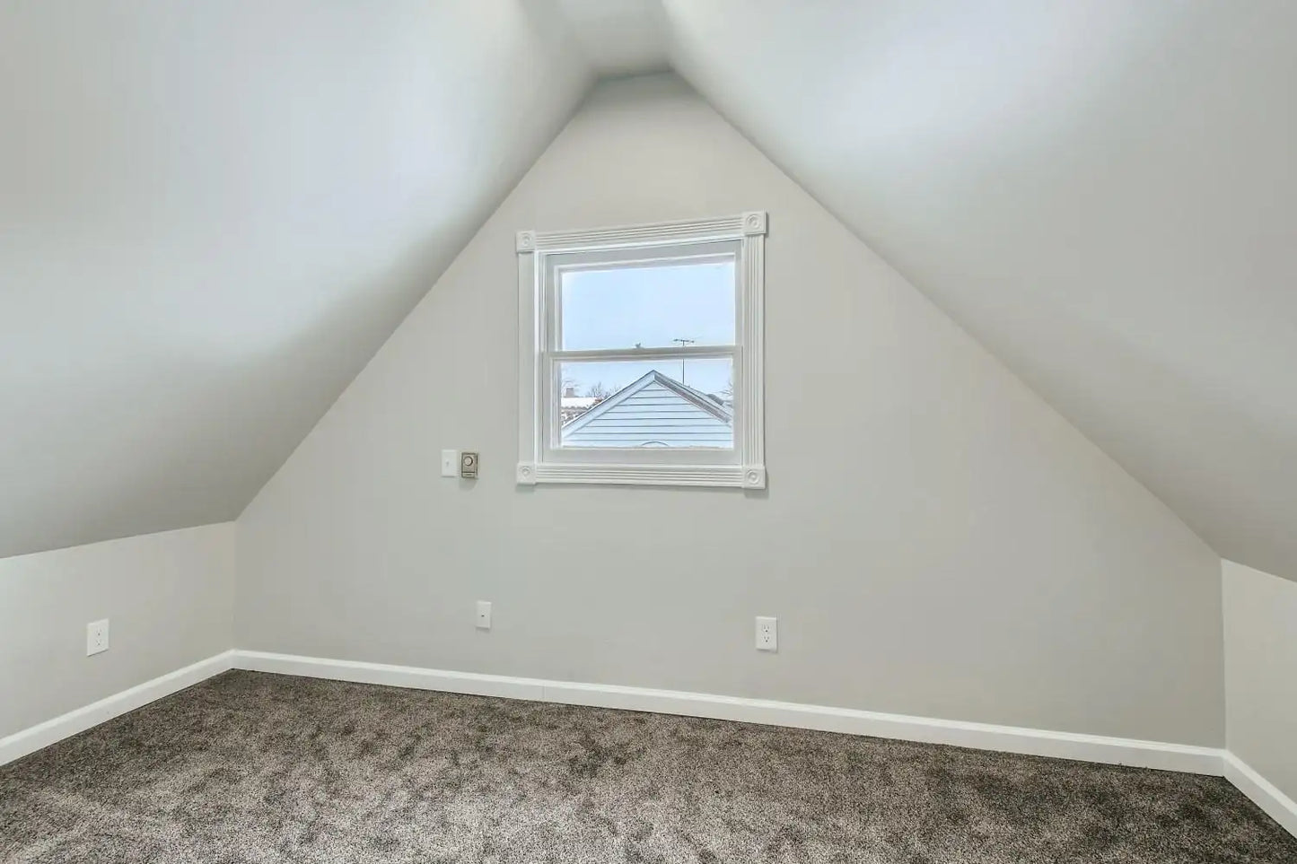 3020 James Avenue, Minneapolis, MN 55408