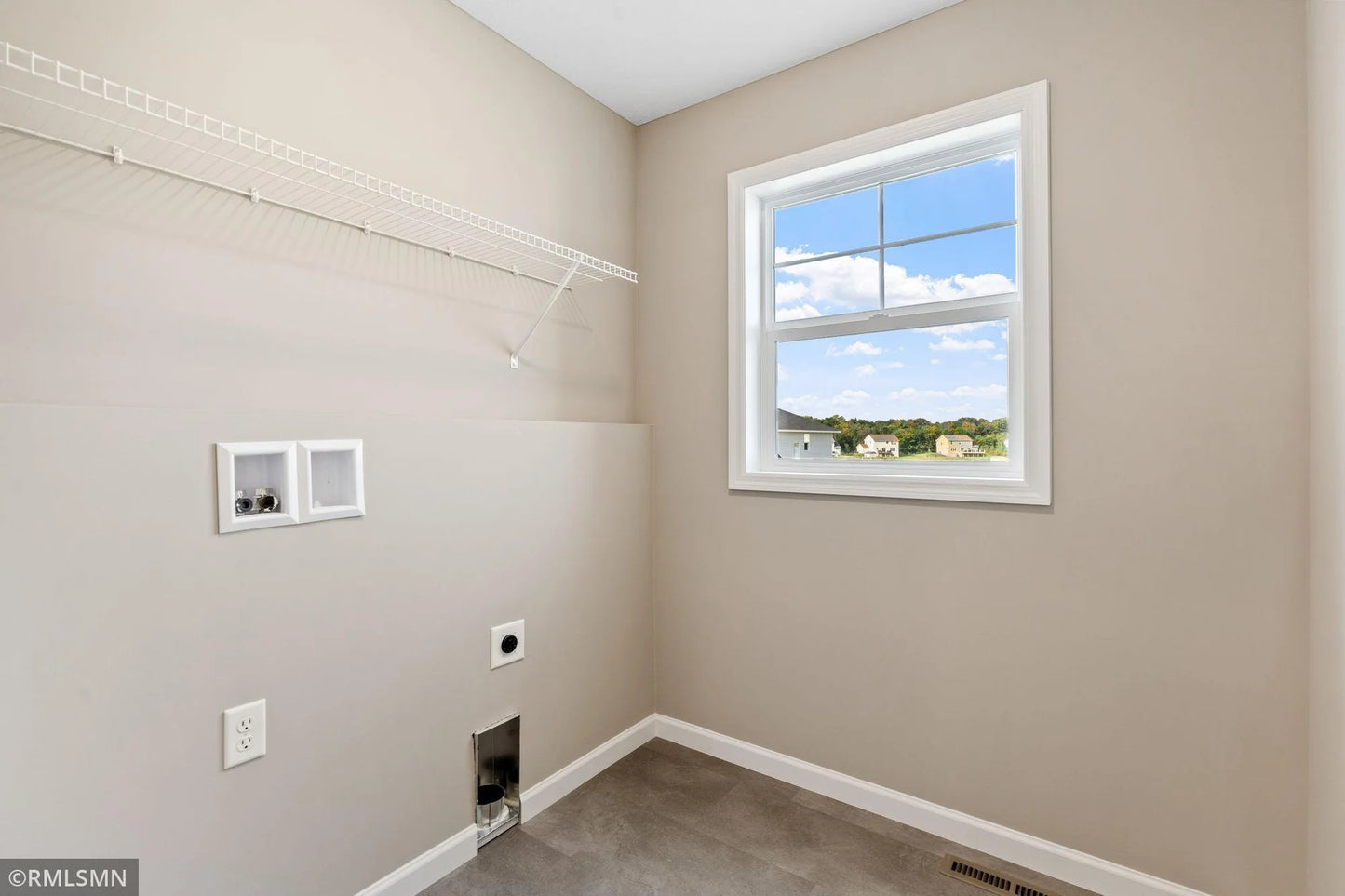 1006 2nd Street, Delano, MN 55328