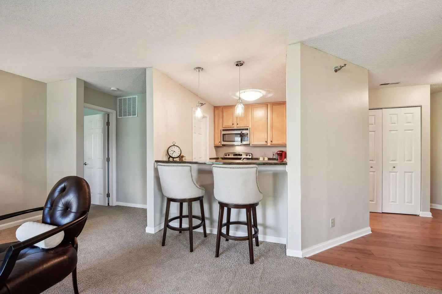 5988 Chasewood Parkway, Minnetonka, MN 55343