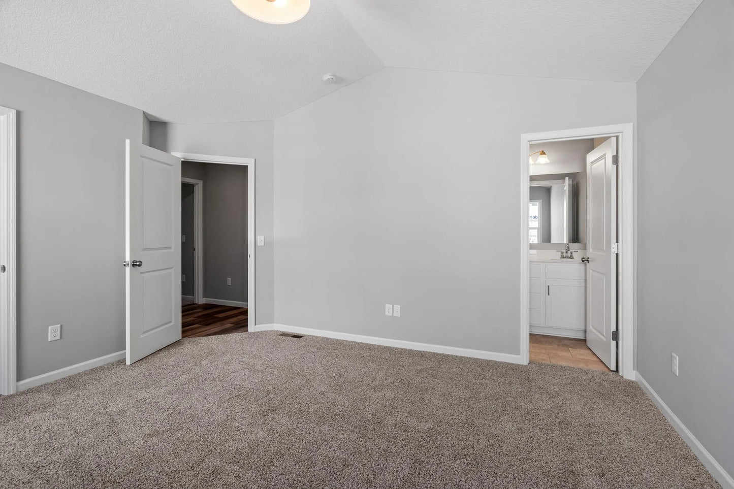 1020 2nd Street, Delano, MN 55328