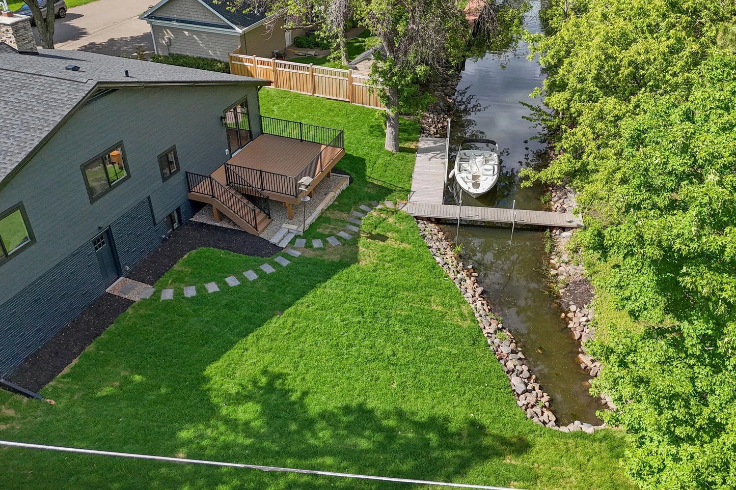 1 Maclynn Road, Excelsior, MN 55331