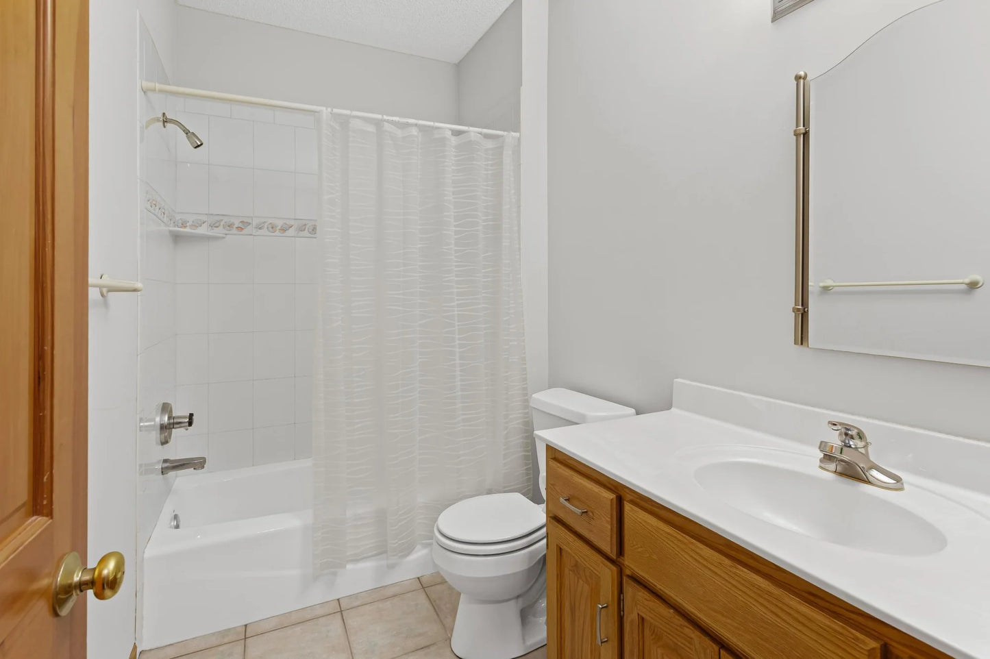 10035 Gristmill Ridge, Eden Prairie, MN 55347
