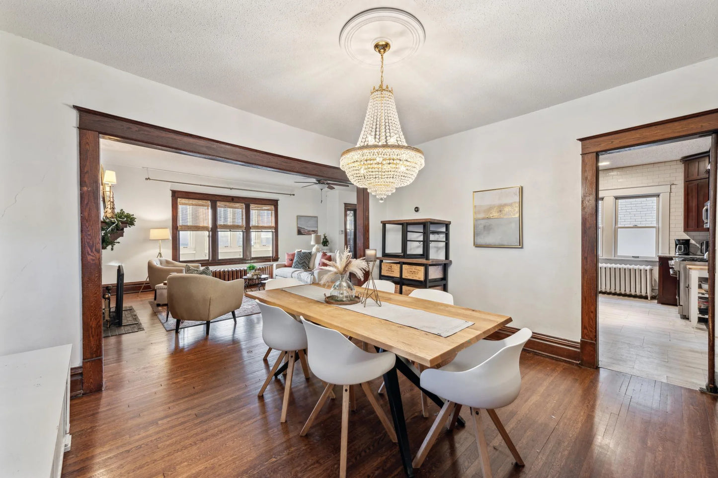 1009 Grand Avenue, Saint Paul, MN 55105