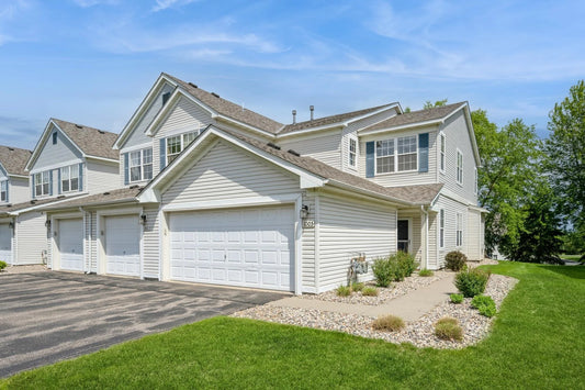 1005 Providence Drive, Shakopee, MN 55379