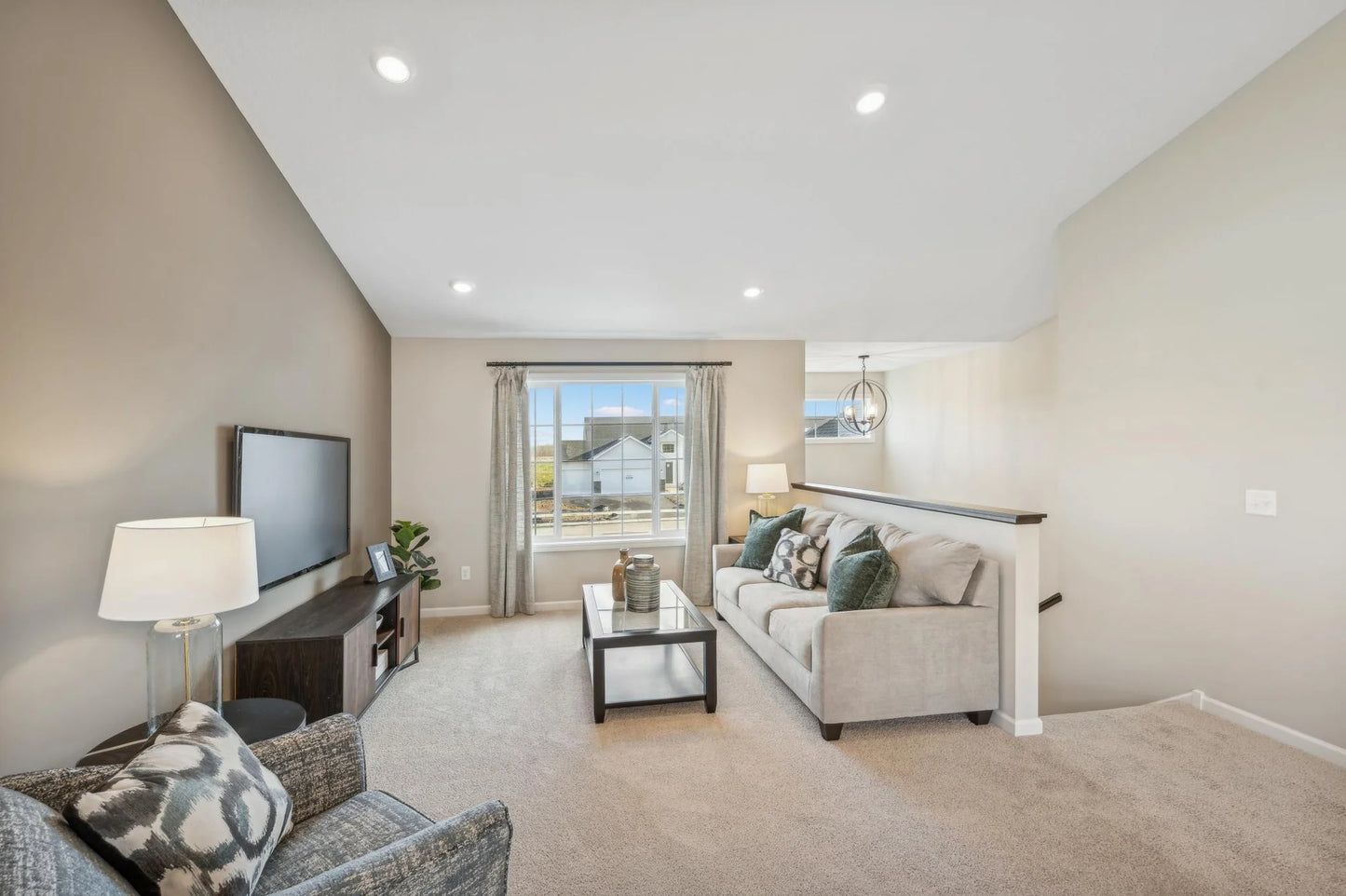 1004 Brandenburg Circle, Waverly, MN 55390