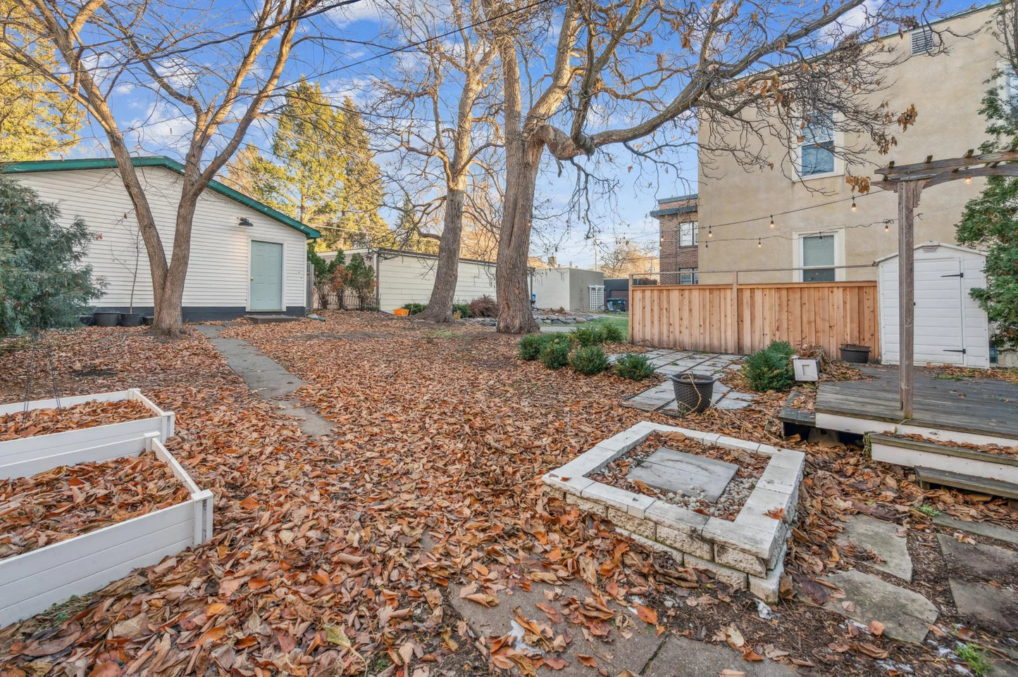 1009 Grand Avenue, Saint Paul, MN 55105