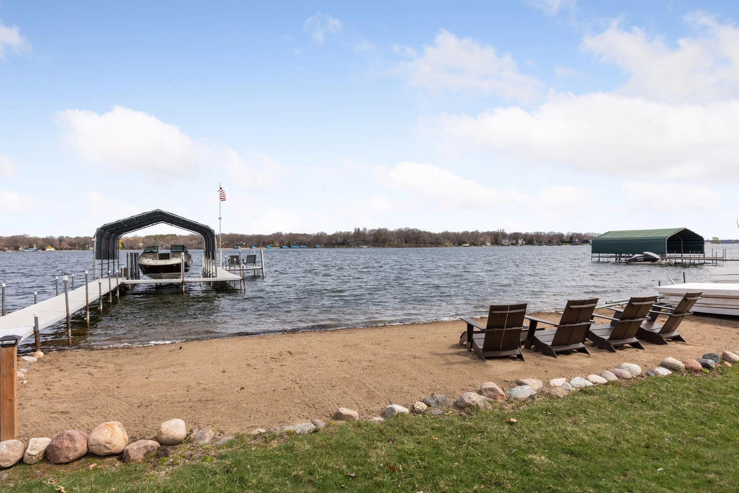 10 Woodlane Street, Tonka Bay, MN 55331