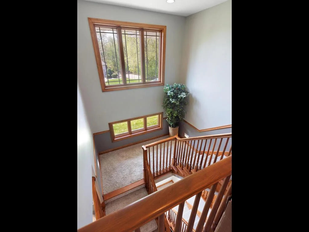 10085 183rd Street, Lakeville, MN 55044